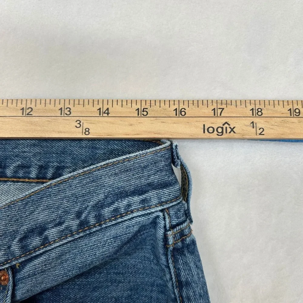 Levis 501‎ Jeans Mens 32x31 (Tag 34x32) Blue Light Wash Button Fly Straight Fit